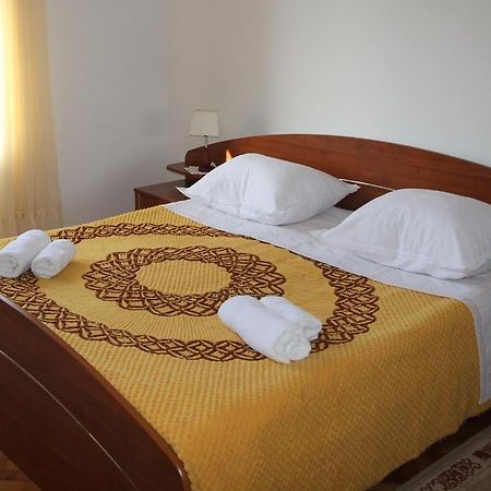 Apartmani Neda Kali Bagian luar foto